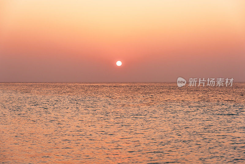 海上日落