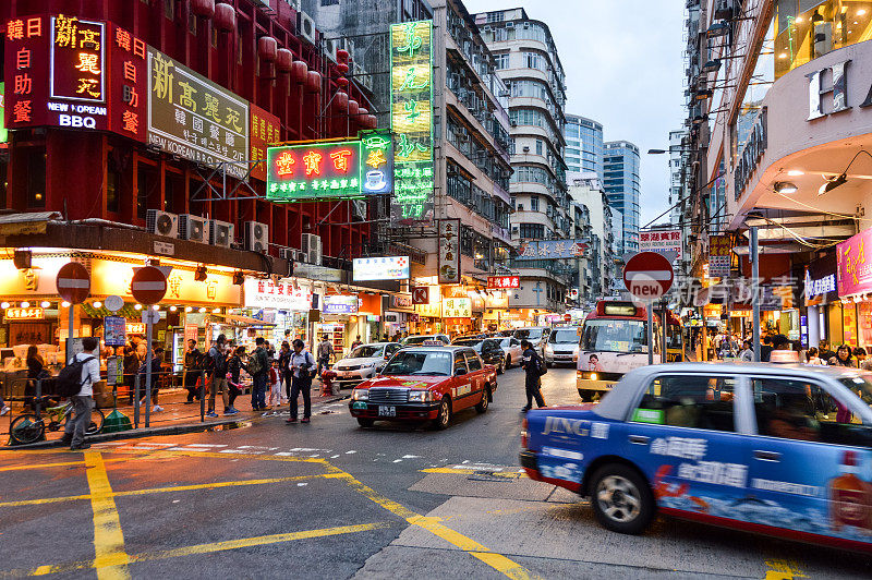 香港热闹的街景