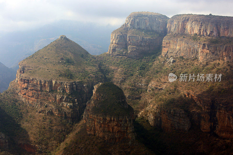 南非:布莱德河峡谷