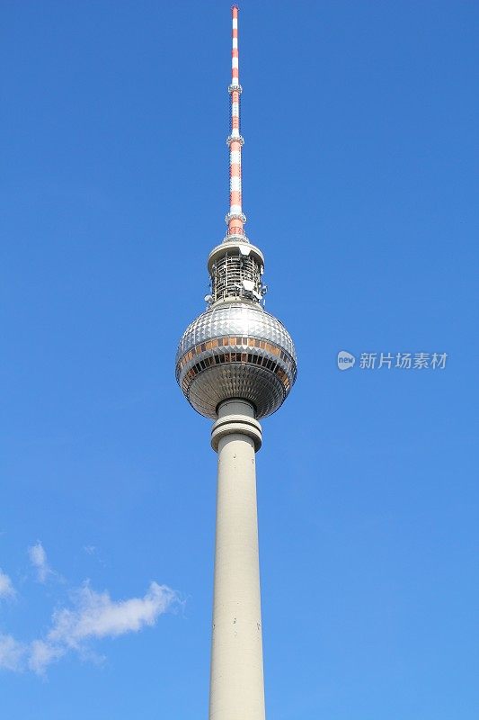 柏林电视塔的天空