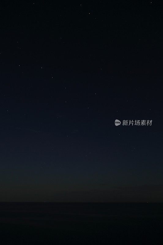 卡特加特海之夜和北斗七星