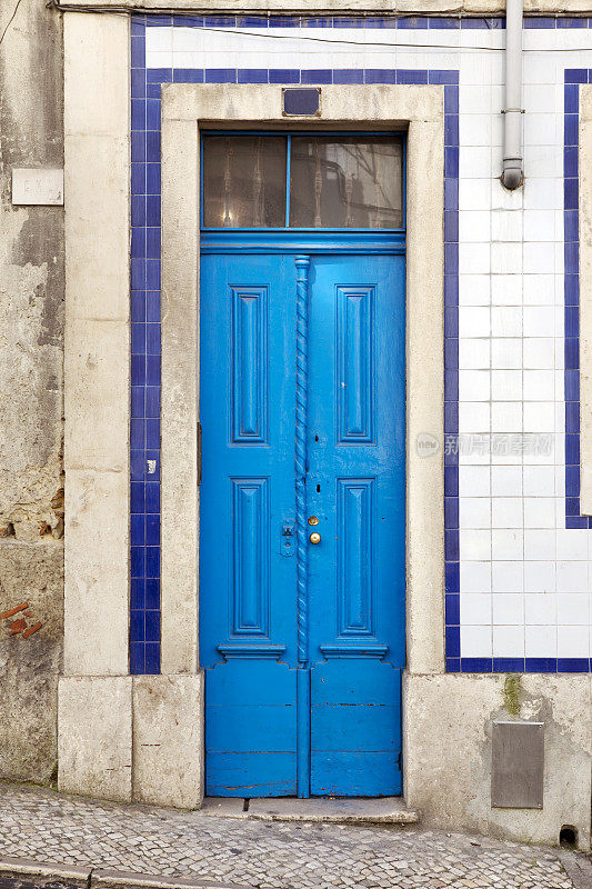 葡萄牙里斯本的旧蓝门