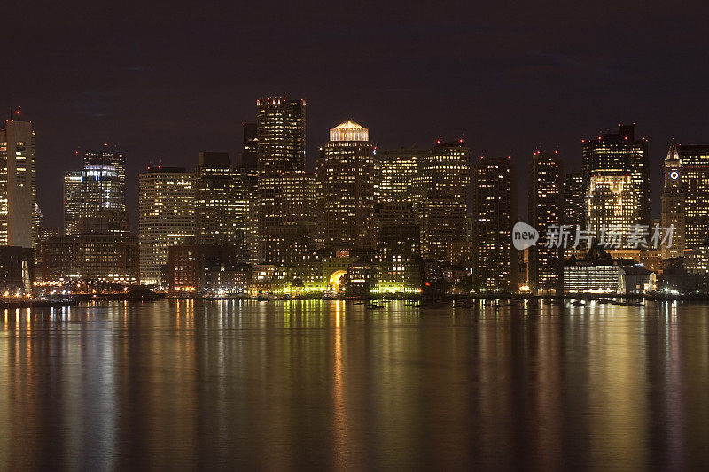 波士顿港，夜晚，马萨诸塞州，办公大楼，灯光，天际线，城市，城市景观