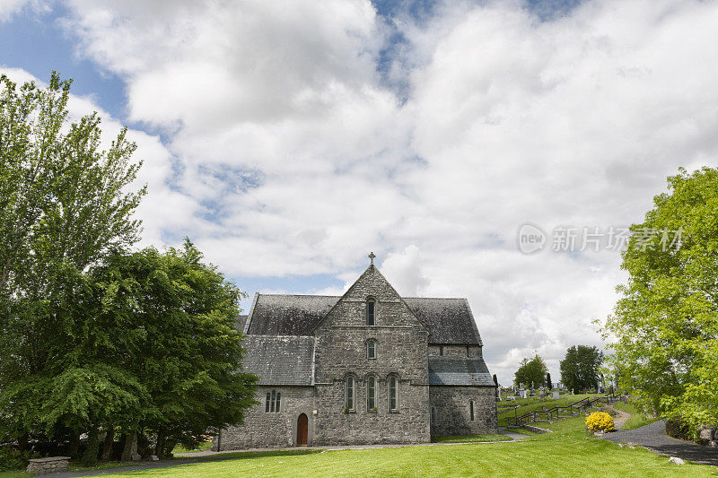 爱尔兰梅奥郡的Ballintubber修道院。