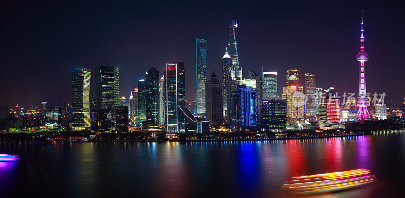 航拍上海天际线夜景全景