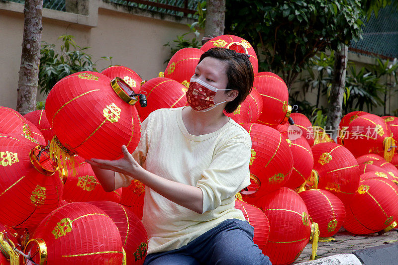 这是农历新年!