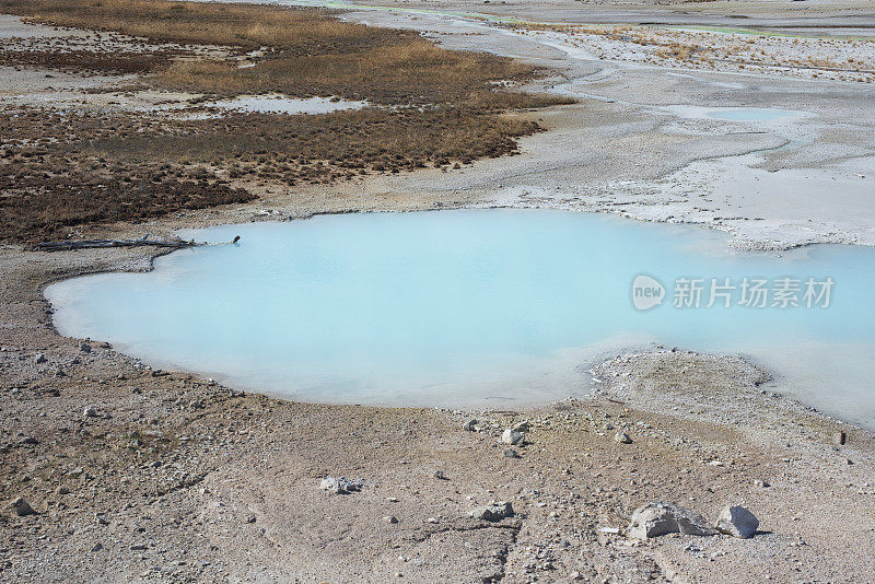 诺里斯间歇泉盆地