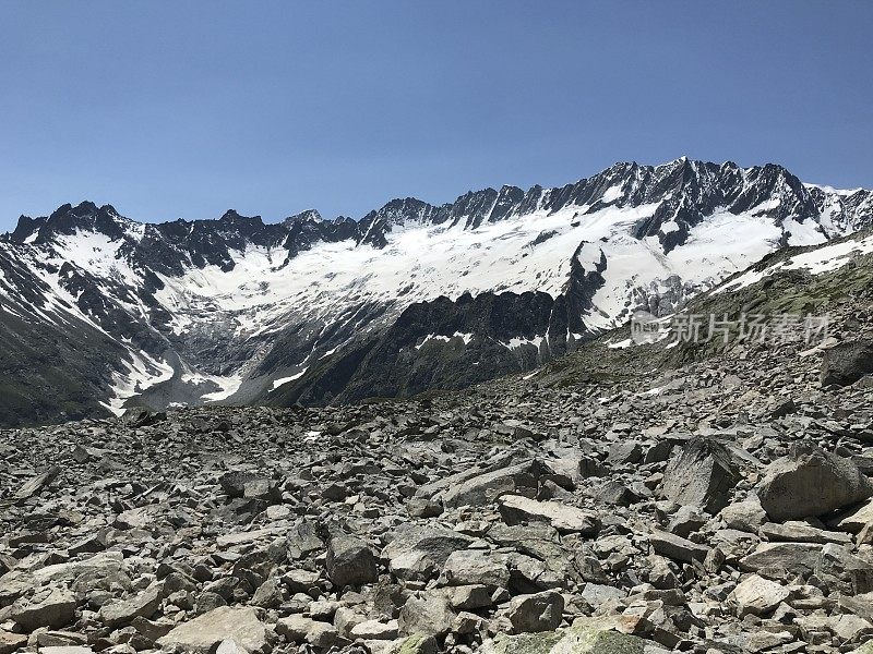 瑞士乌里州的高山景观