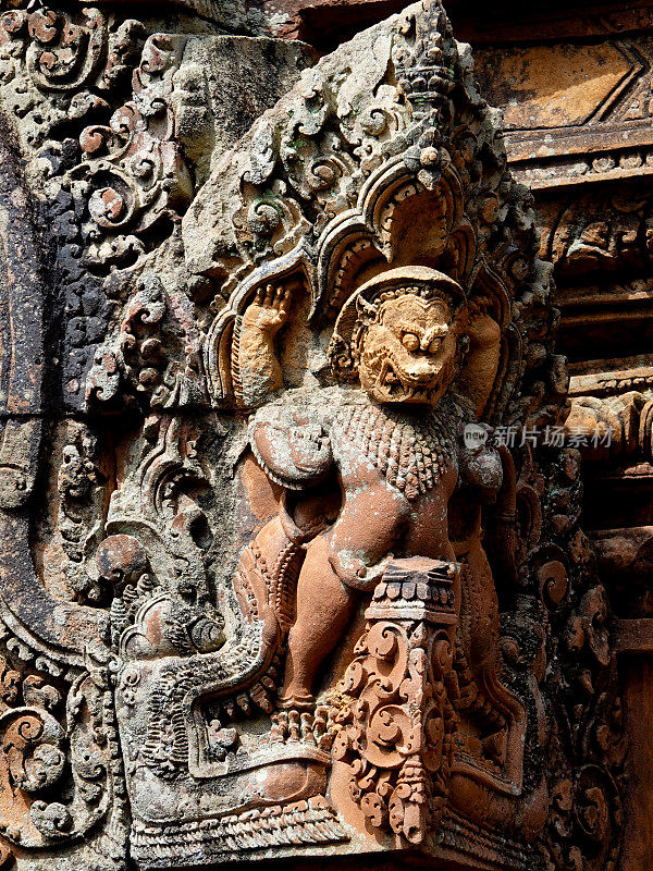 浮雕细节，班迭寺，柬埔寨吴哥窟。