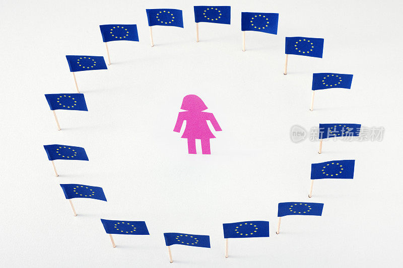 欧盟旗帜圈里的粉色女人