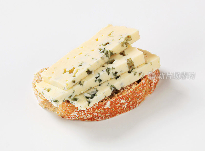 蓝奶酪面包