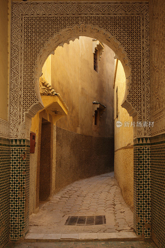 老梅克内斯的小巷，摩洛哥
