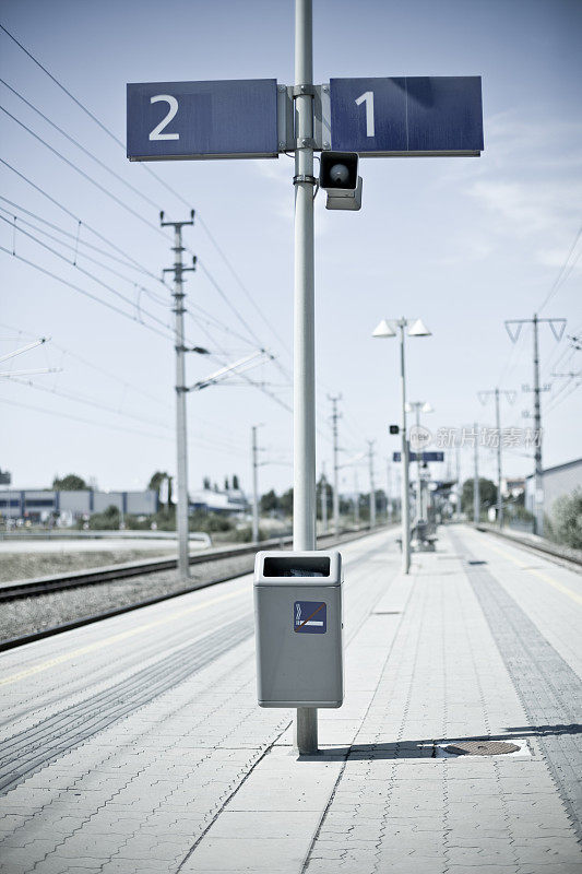 火车站的平台