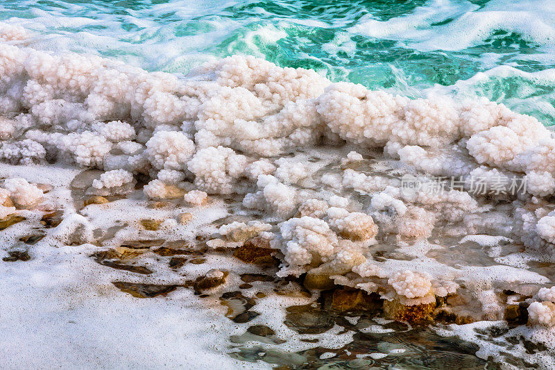 死海的咸岸