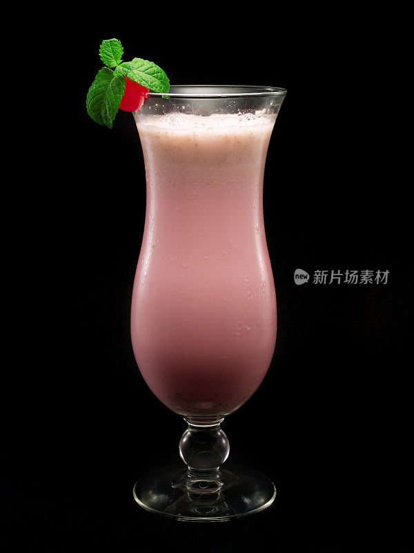 鸡尾酒精选-草莓奶昔