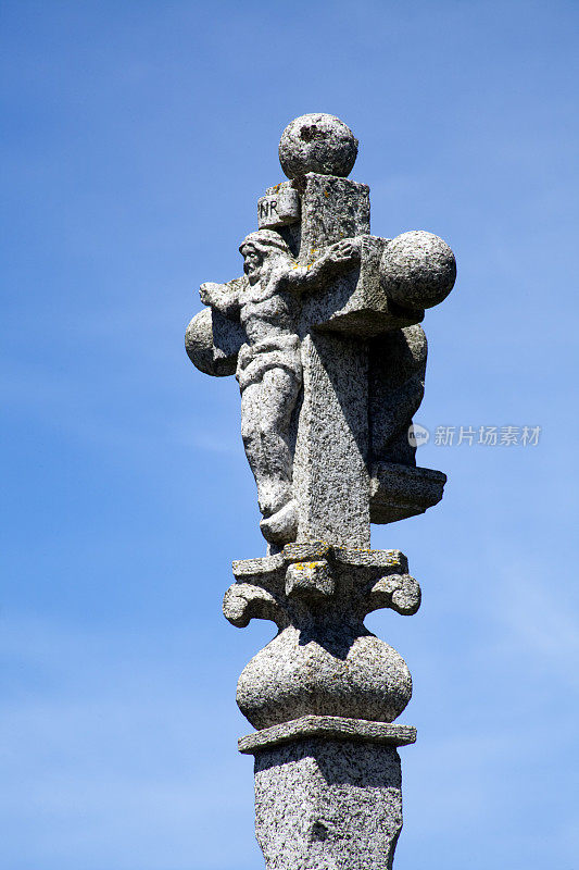 加利西亚，古老的石头十字架，'cruceiro'。