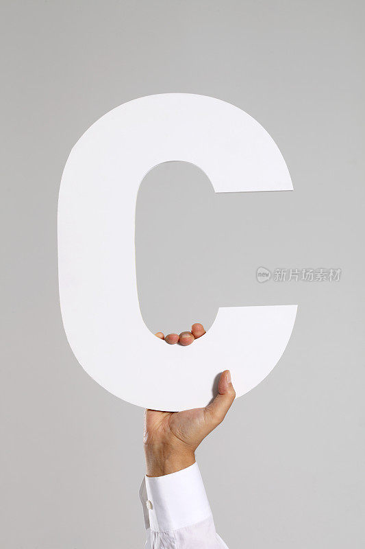 字母C