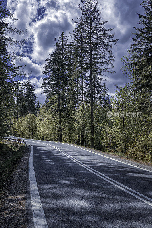 全景山路(HDRi)