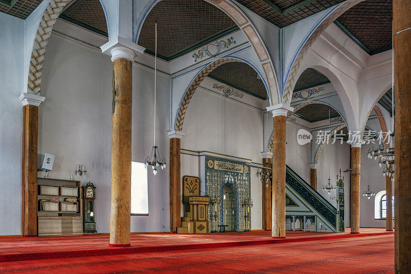 埃利迪尔的希迪尔贝伊清真寺