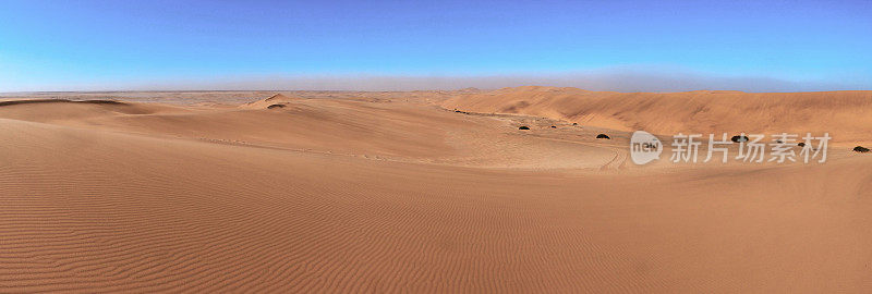 斯瓦科普蒙德附近的沙漠景观