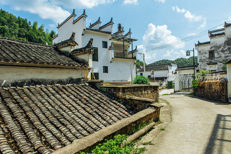 中国江西省婺源旅游风景区马头墙建筑