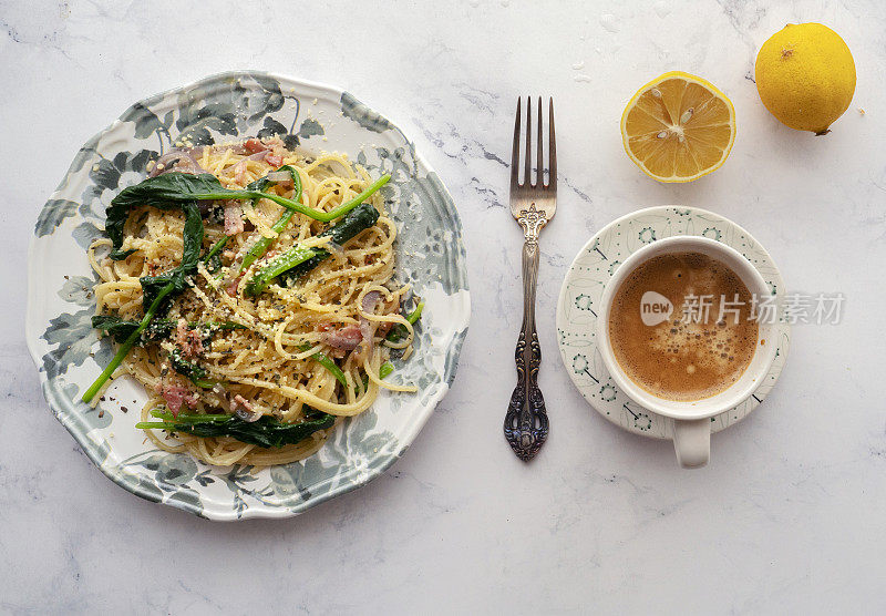 家庭烹饪:菠菜意大利面