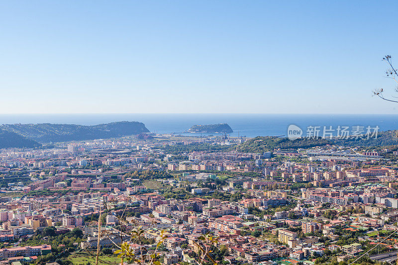 那不勒斯岛景