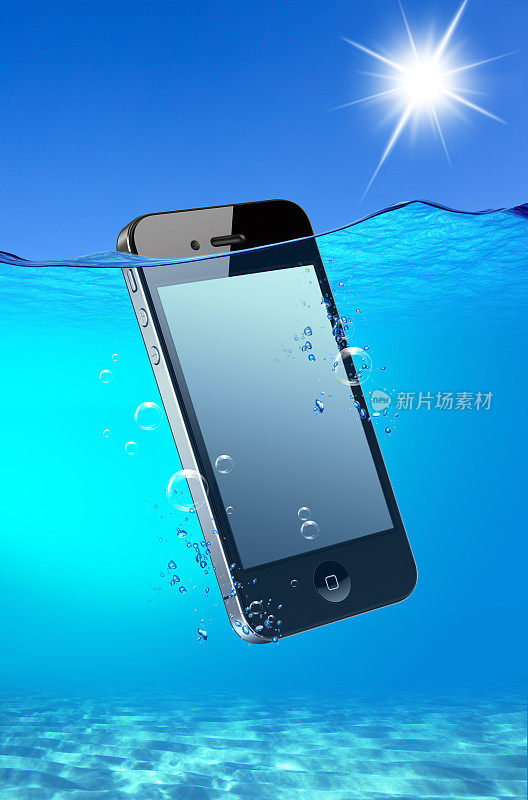 手机掉进水里