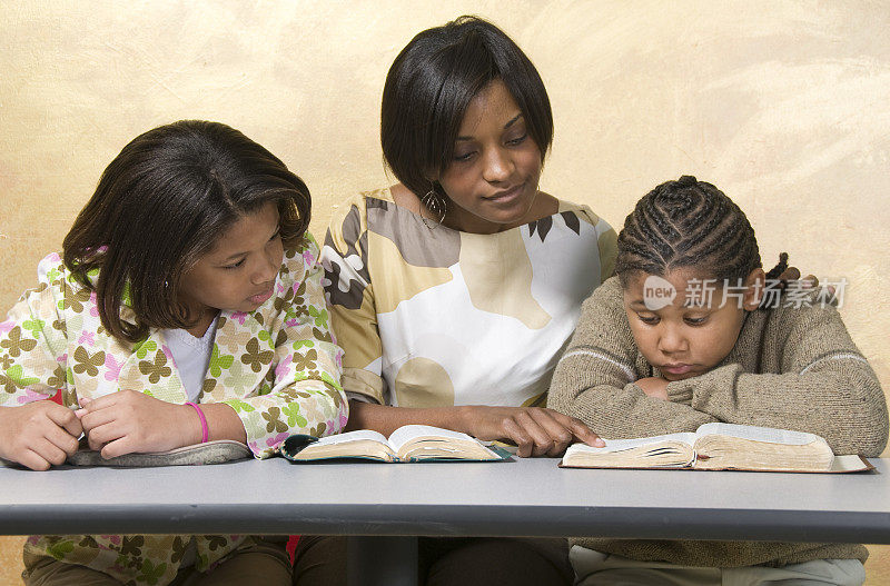 家庭学习圣经