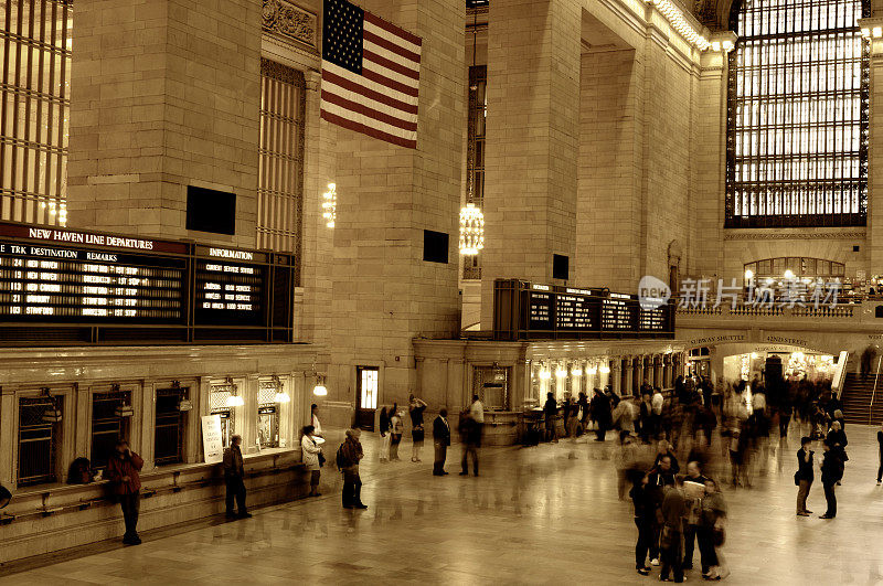 纽约中央车站的交通高峰期。