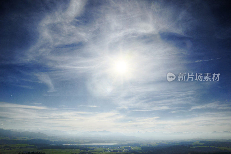 秋天的下午在奥地利乡村