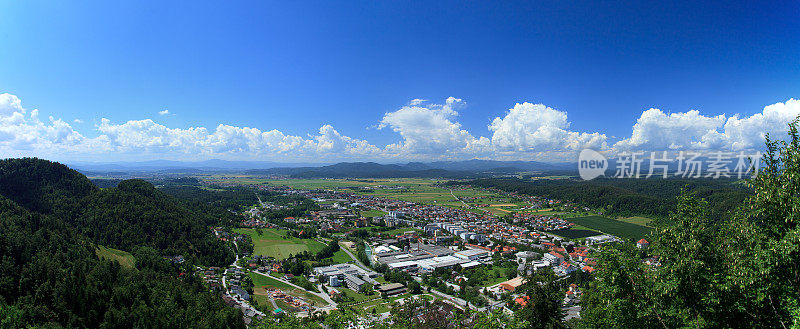 地,Slovenia