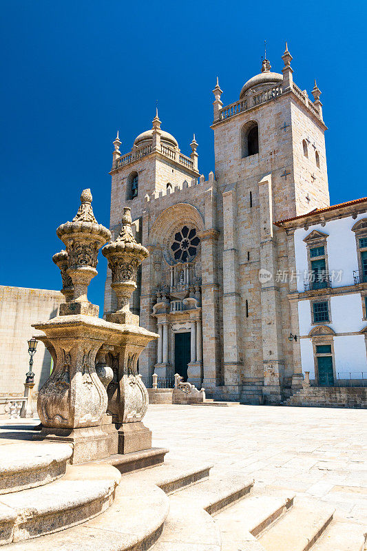 葡萄牙北部地区的波尔图大教堂