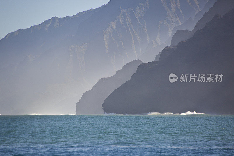 夏威夷考艾岛纳帕里海岸的风景优美