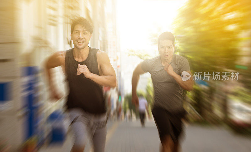 城市健身，运动员在东京跑步