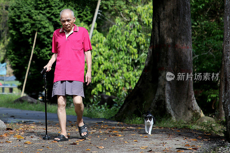 亚洲老年男性生活方式