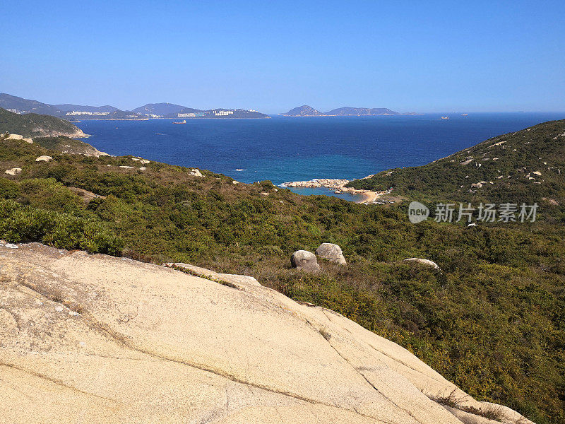 从香港南丫岛岭角山俯瞰全景