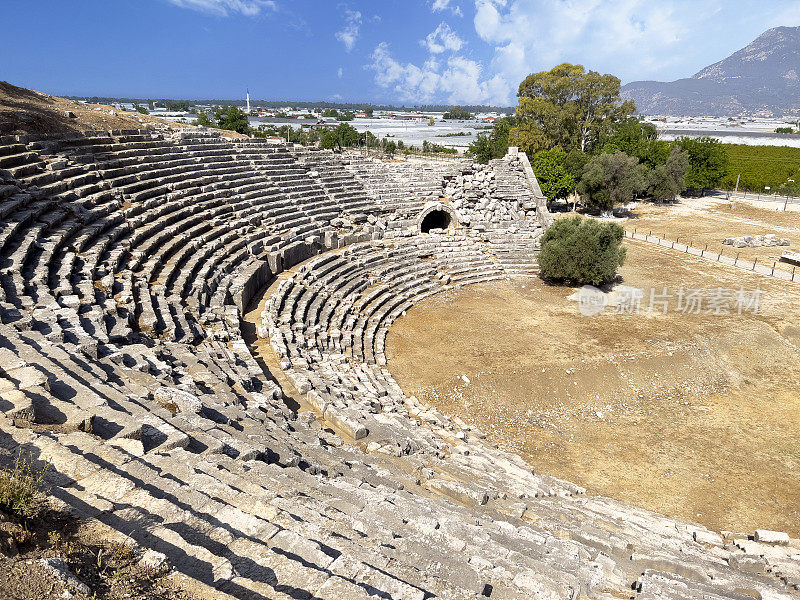 桑托斯的古老遗址和圆形剧场