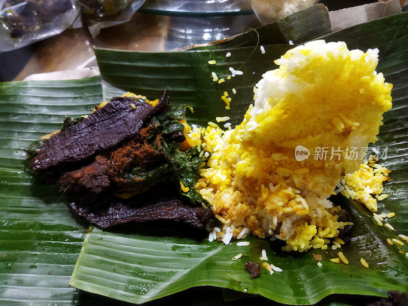 卡波饭配牛肉干