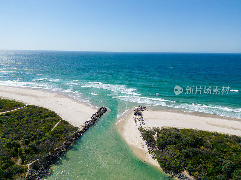 波茨维尔河流入太平洋的河口