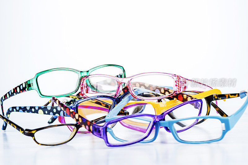 Copyspace的时尚眼镜