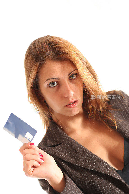 性感的女商人展示信用卡