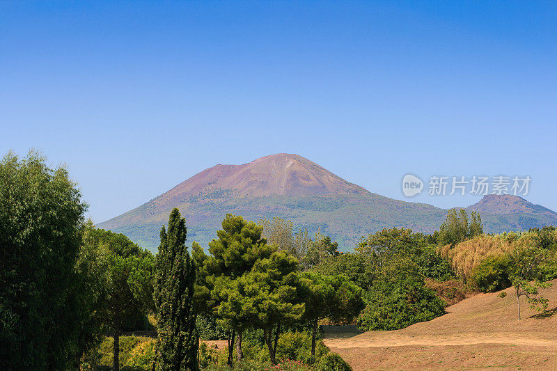 意大利坎帕尼亚庞贝古城的维苏威火山