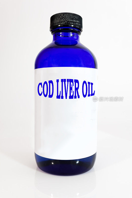 蓝色的液体鱼肝油罐