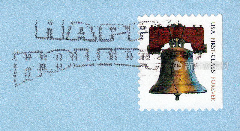 印有节日快乐邮戳的自由钟邮票