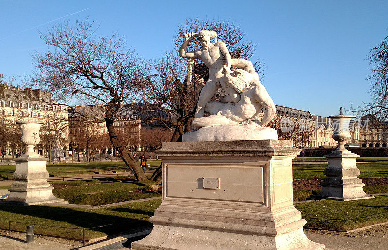 室外雕塑花园的杜伊勒里宫法国巴黎