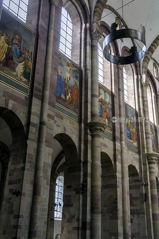 观景的建筑和艺术内的帝国大教堂大教堂的Assumption和圣斯蒂芬是罗马天主教主教的座位，施佩尔，德国