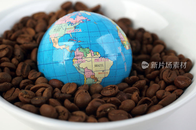 咖啡豆与地球，咖啡产业在世界的概念。