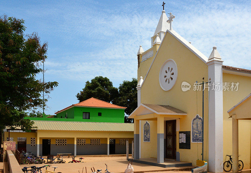 几内亚比绍Cacheu地区的Canchungo教区教堂