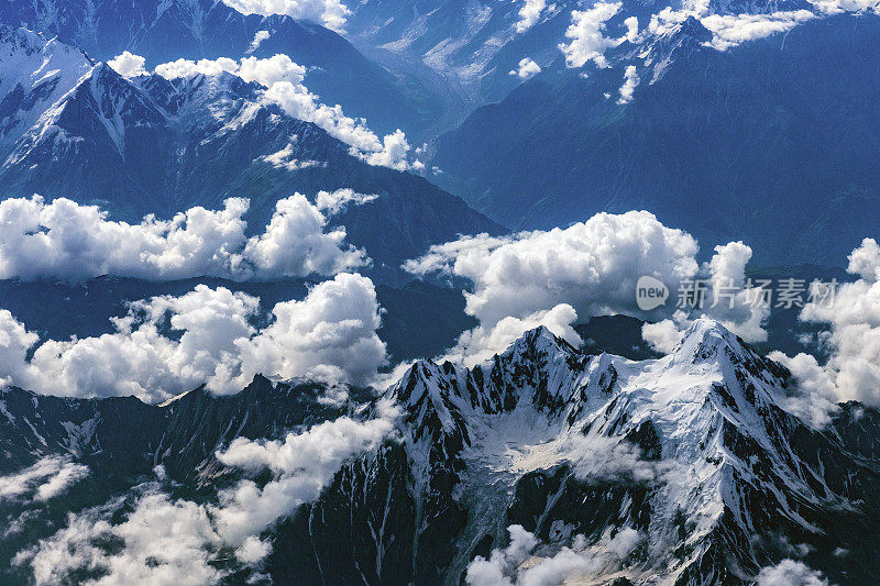 鸟瞰图巴基斯坦山脉，南迦帕尔巴特，巴基斯坦，喜马拉雅山，中亚